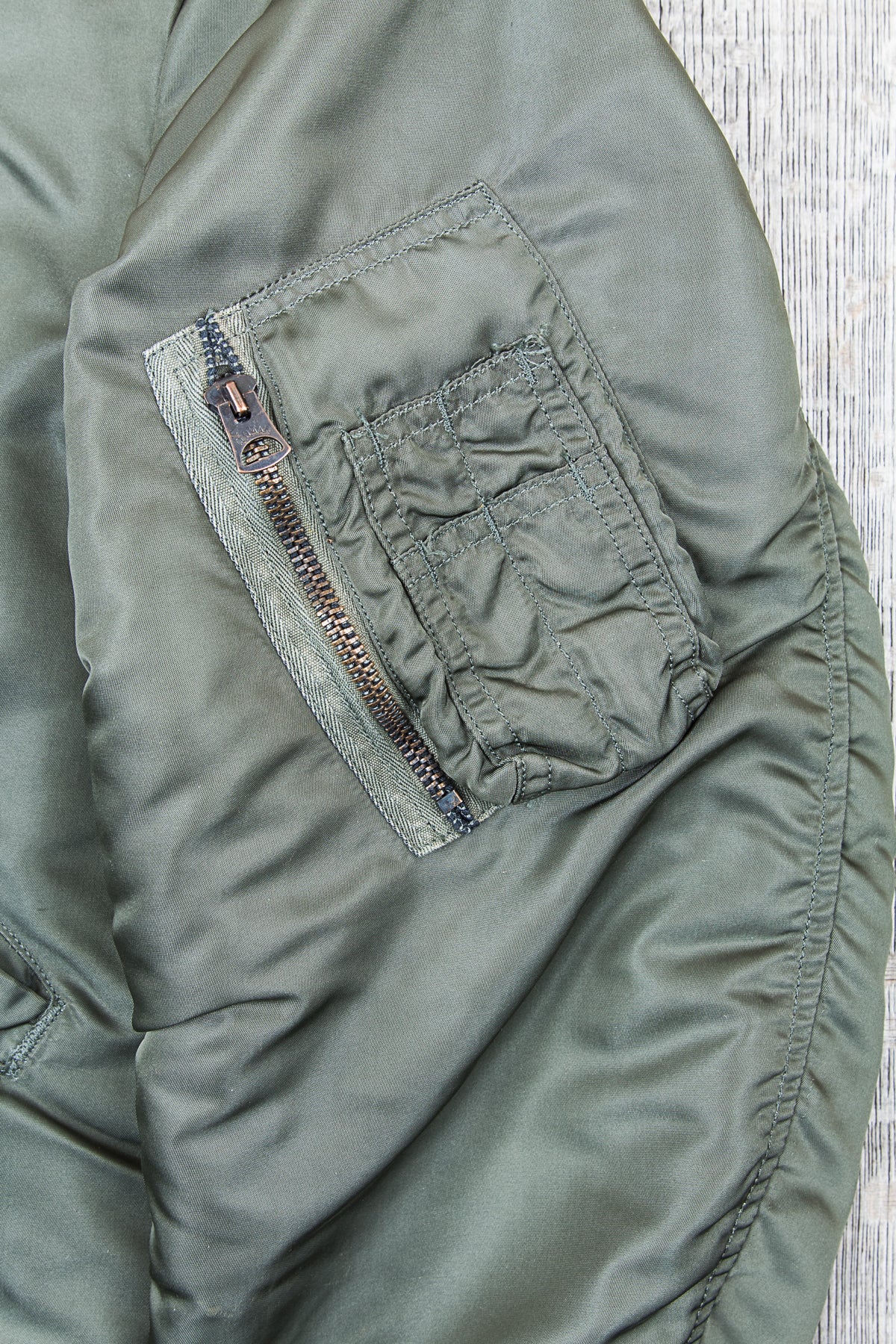 Vintage 1968 USAF L-2B Flight Jacket Large