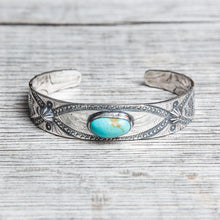 Larry Smith BR-0026 Turquoise Silver Bracelet