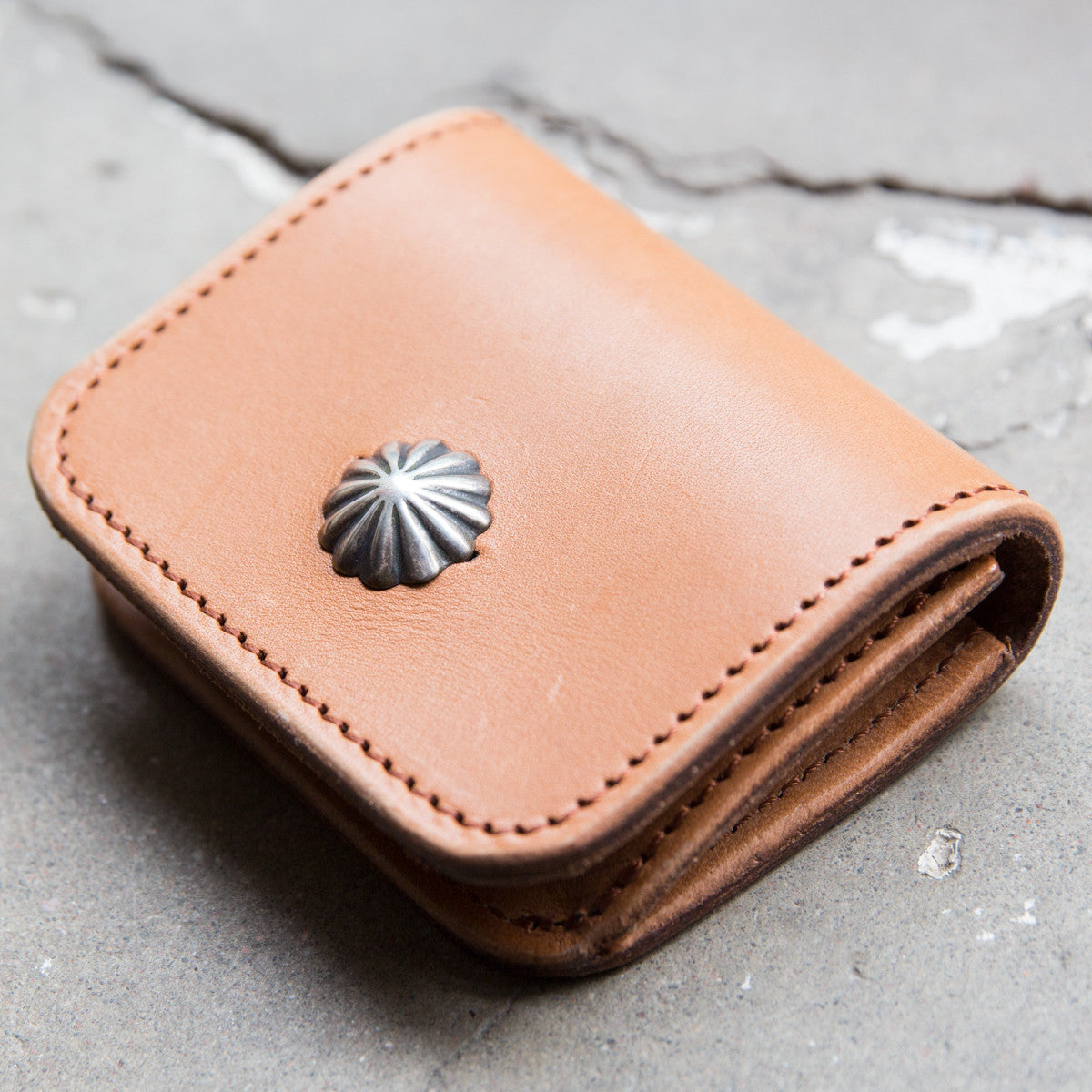 Larry Smith LT-0017 Light Brown Coin Case