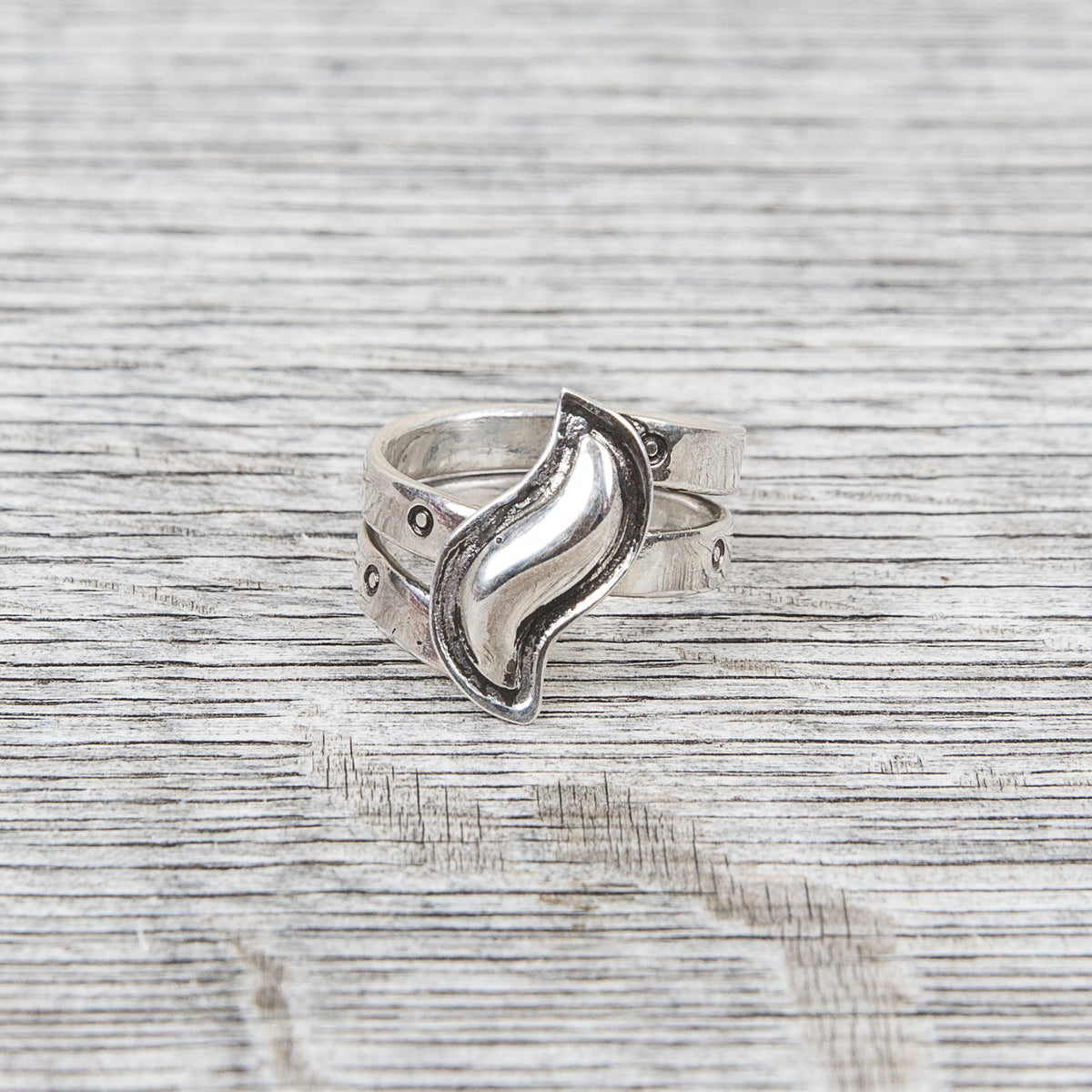 Tenable Crafts Wrap Around Silver Ring #112