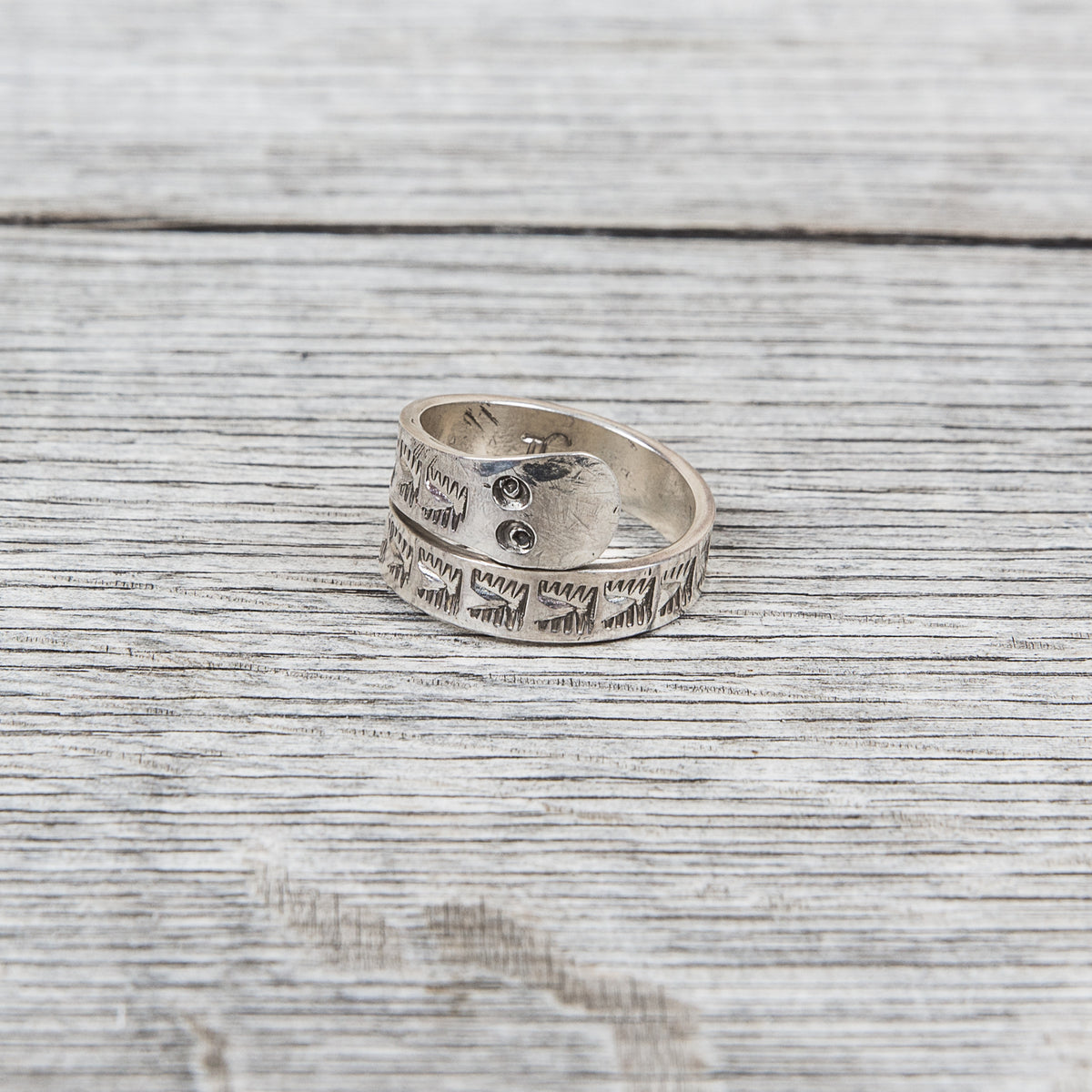 Tenable Crafts Snake Silver Ring #104