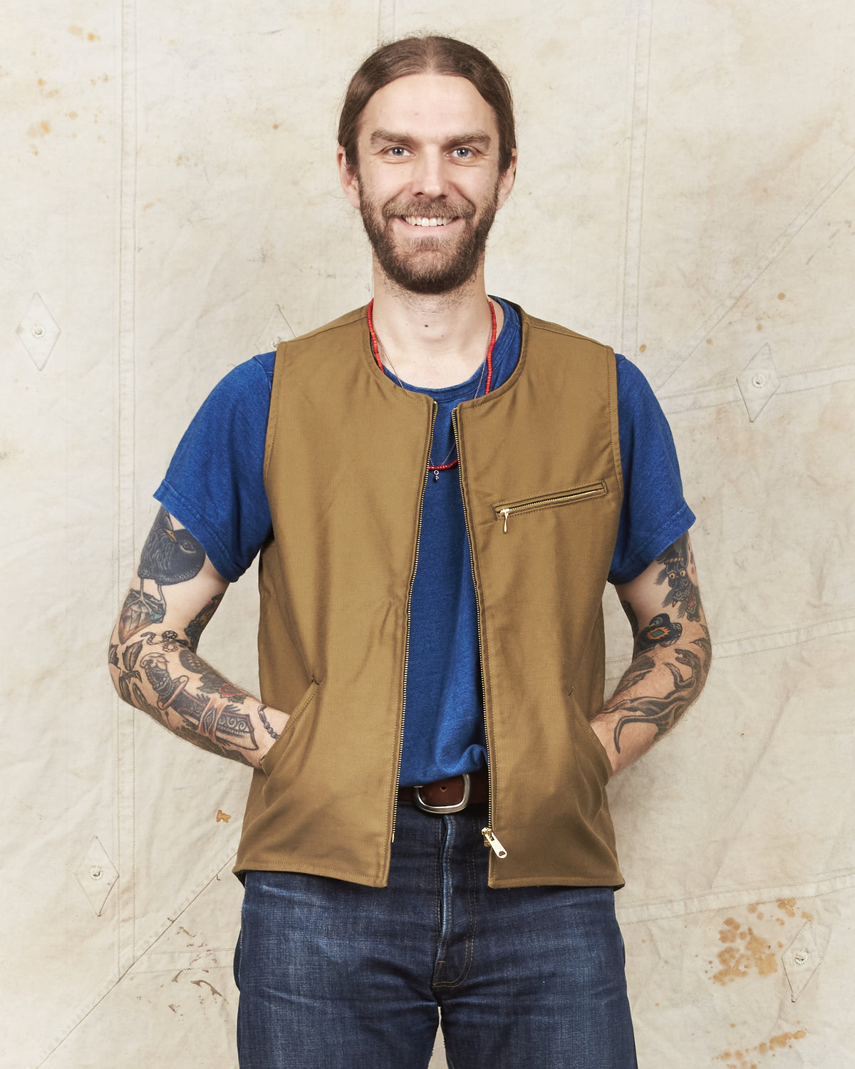 Indigofera Iconic Vest Bedford Cord Dark Beige