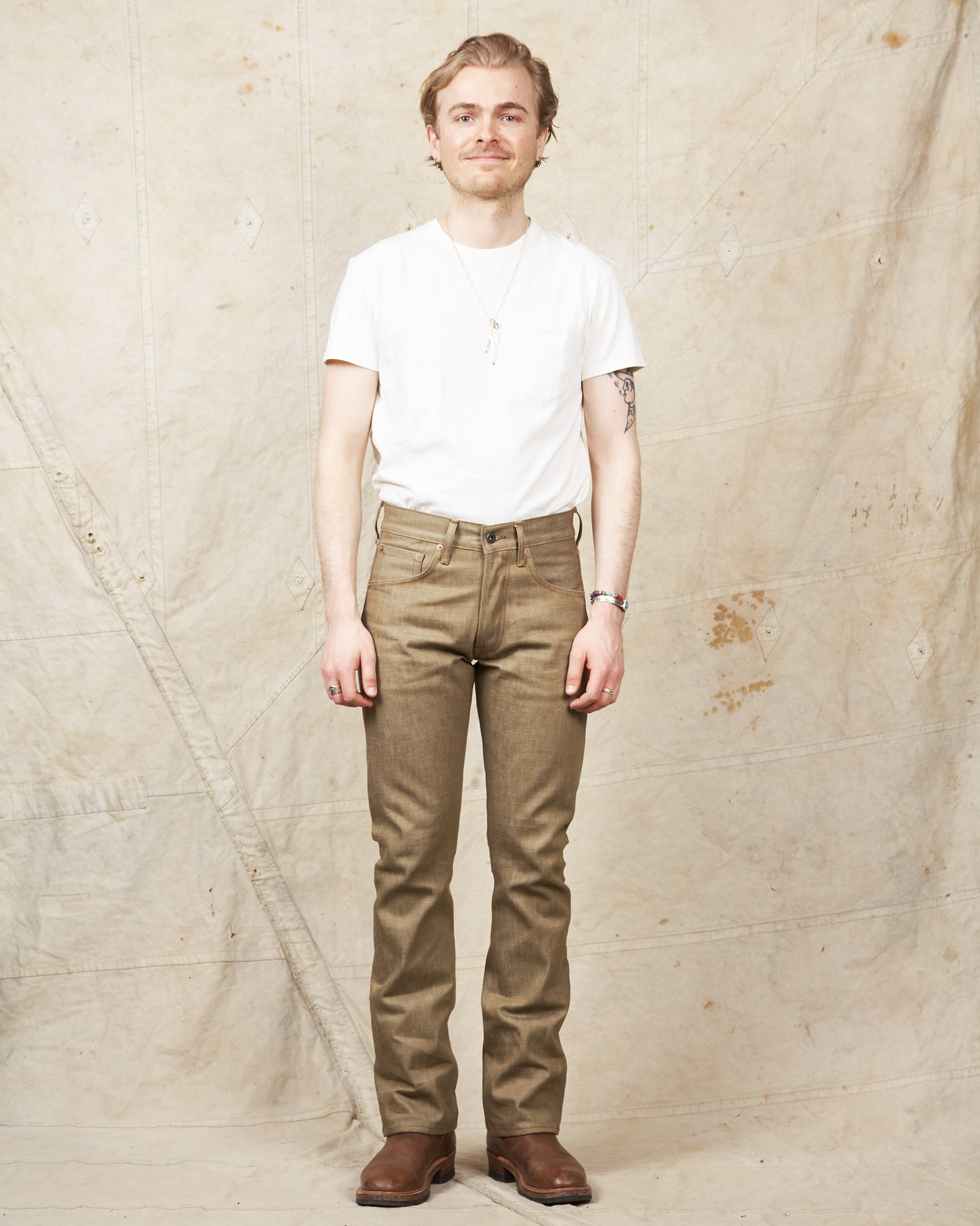 Indigofera Hawk Bootcut Jeans Spring Desert