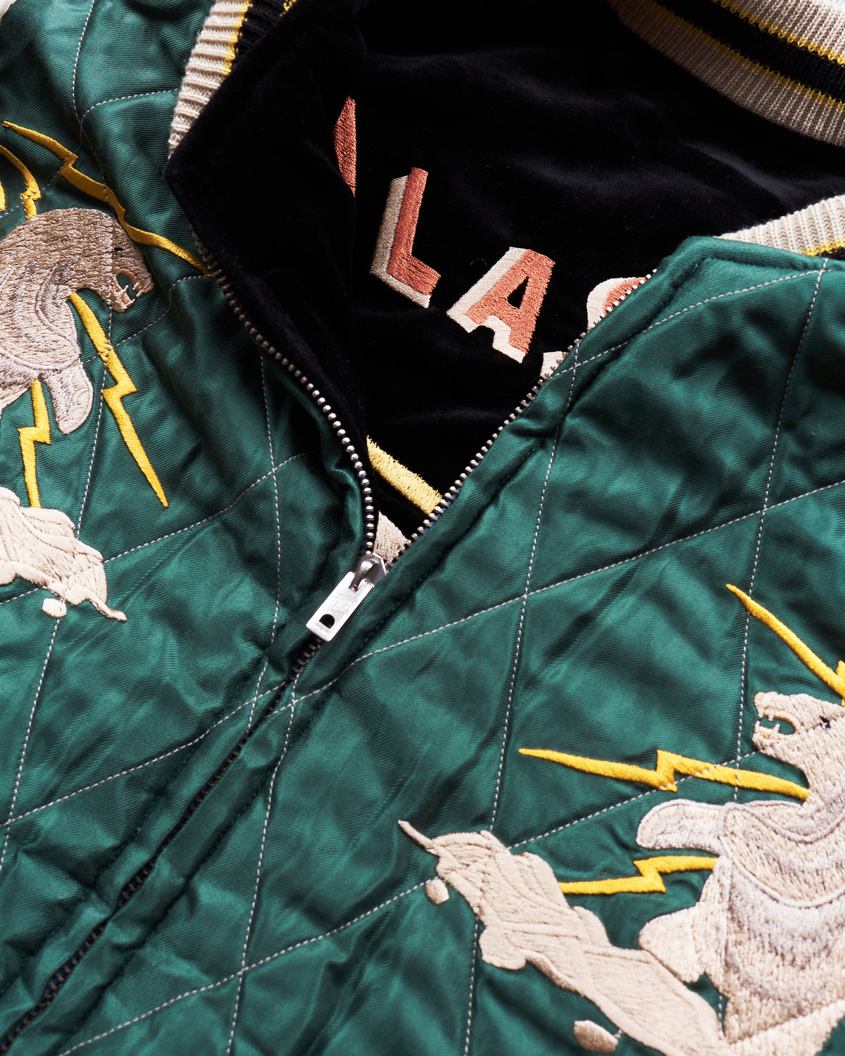 Tailor Toyo Souvenir "Sukajan" Velveteen Jacket Polar Bear x Alaska Map