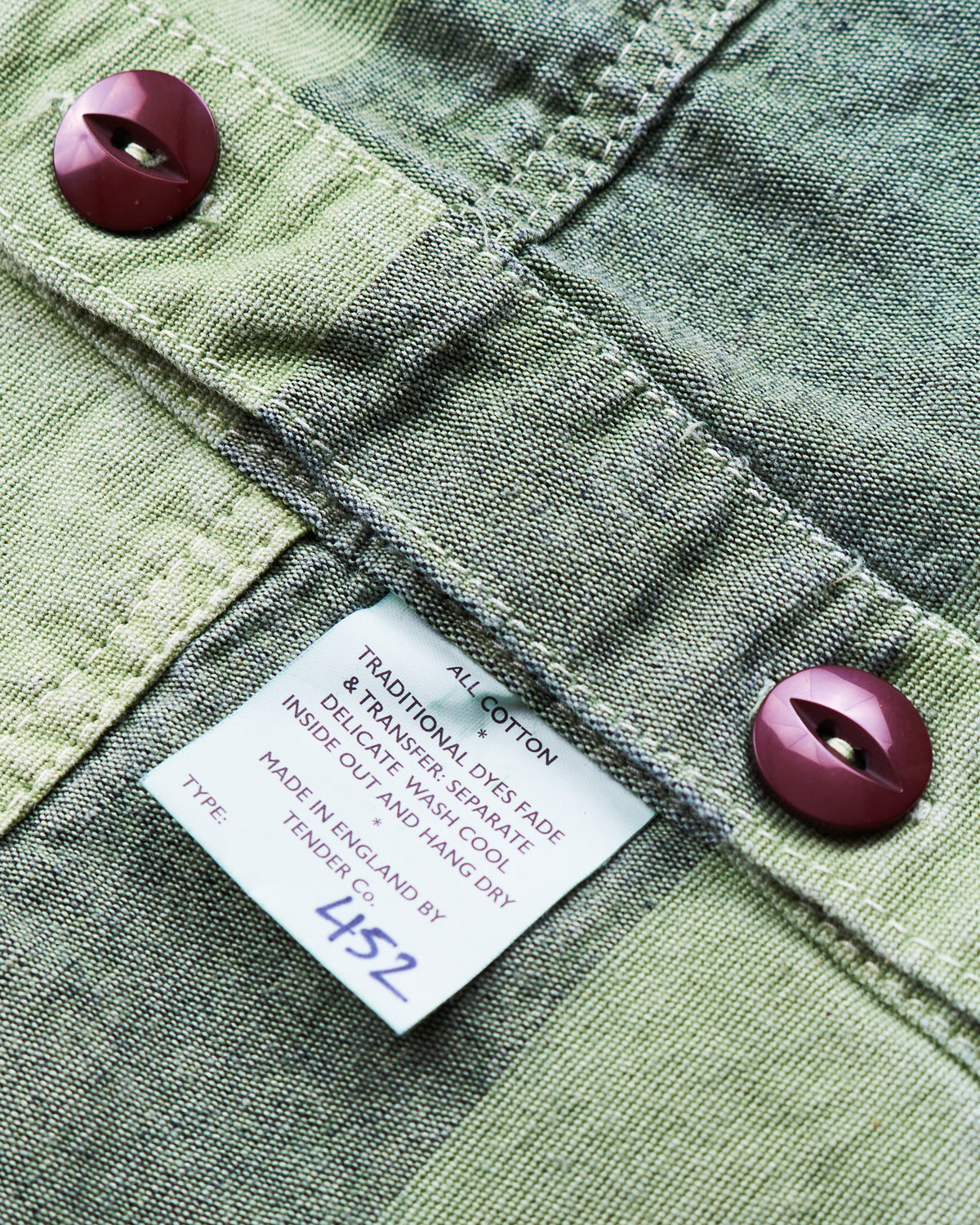 Tender 452 Bridge Pocket Square Tail Shirt Chlorophyll Dyed Indigo Cotton Belisha Stripe