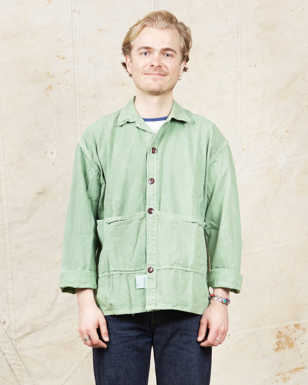 Tender 452 Bridge Pocket Square Tail Shirt Chlorophyll Dyed