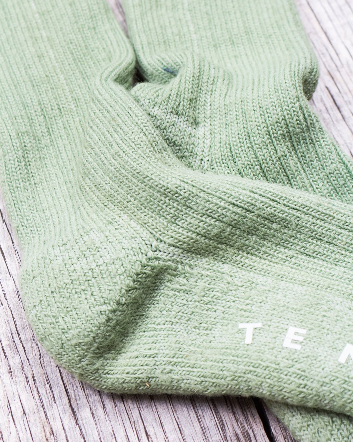 Tender Wool Rib Socks Chlorophyll Dyed