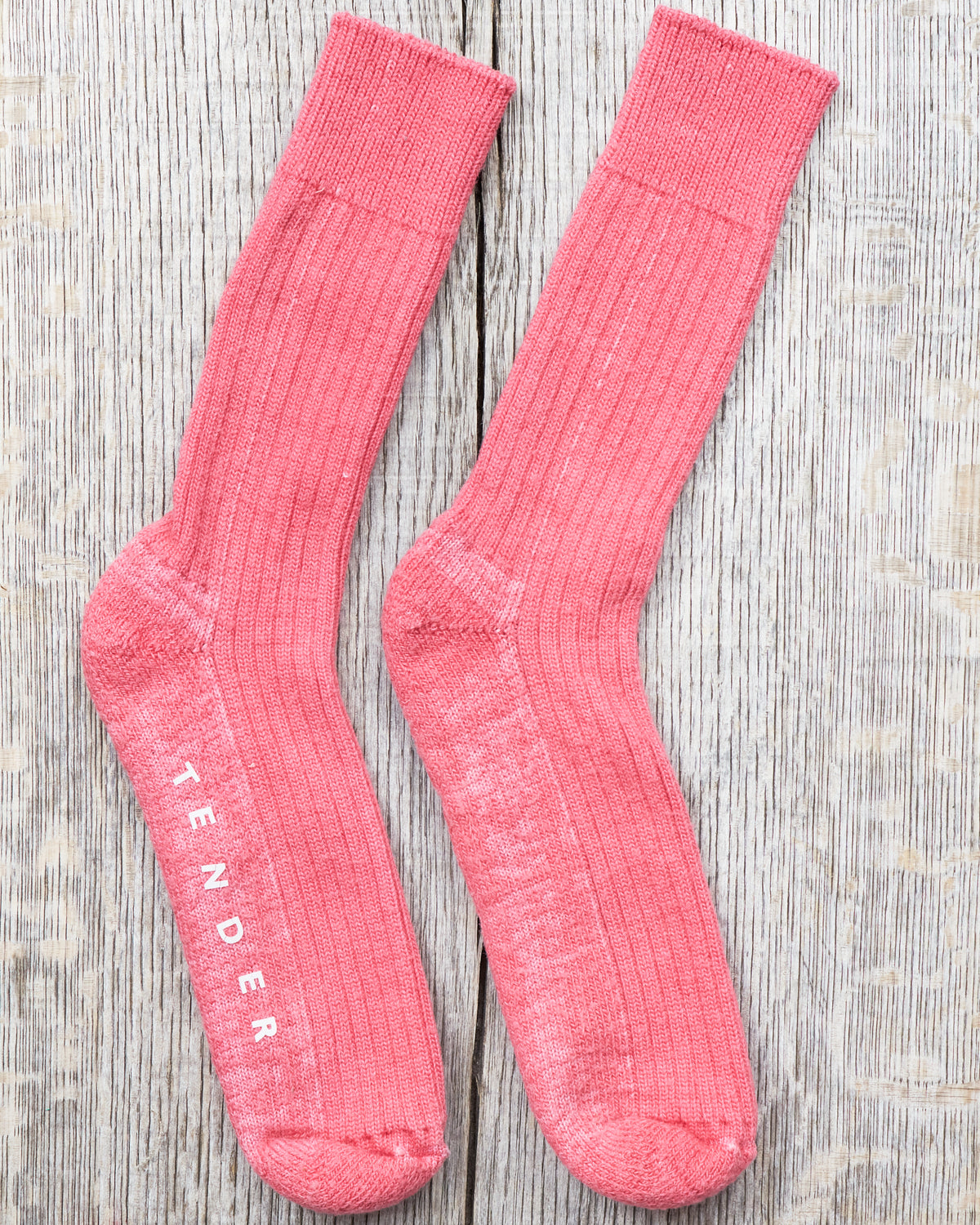 Tender Wool Rib Socks Cochineal Dyed