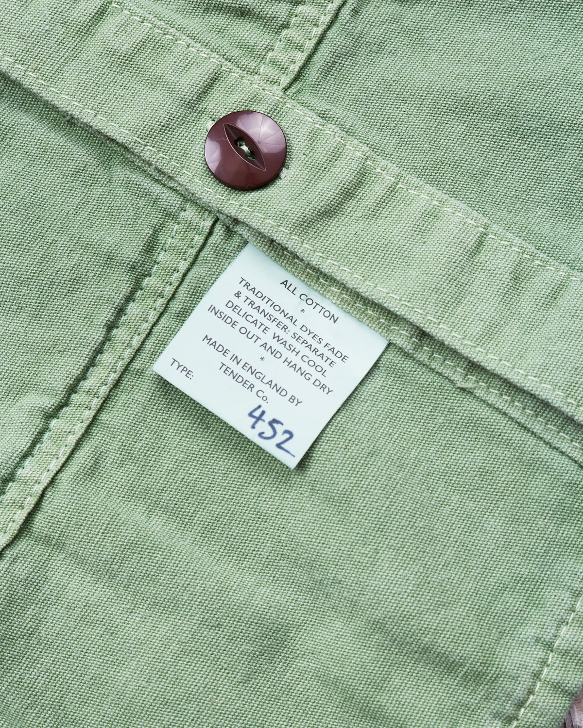 Tender 452 Bridge Pocket Square Tail Shirt Chlorophyll Dyed
