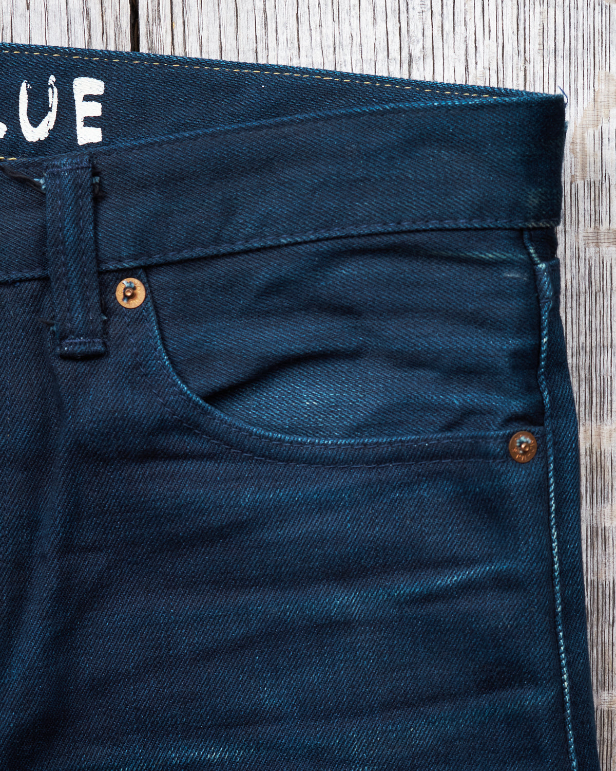 Second Hand Momotaro Deep Dark Blue Slim Straight Cotton Denim W32
