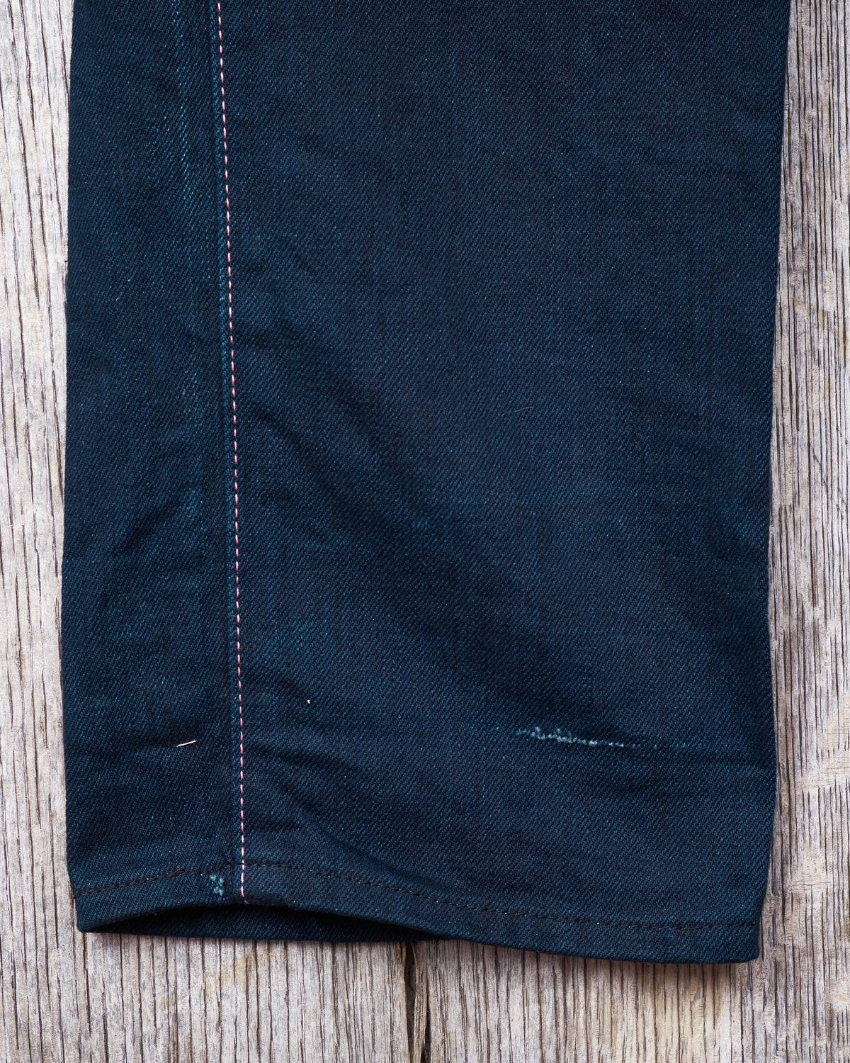 Second Hand Momotaro Deep Dark Blue Slim Straight Cotton Denim W32