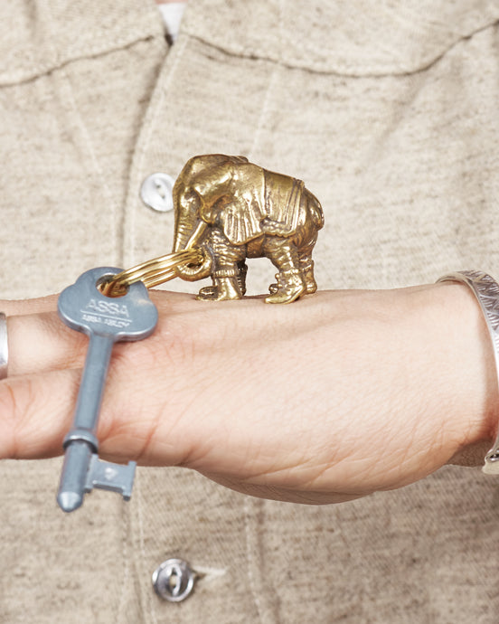 Tender Brass Elephant Keyring