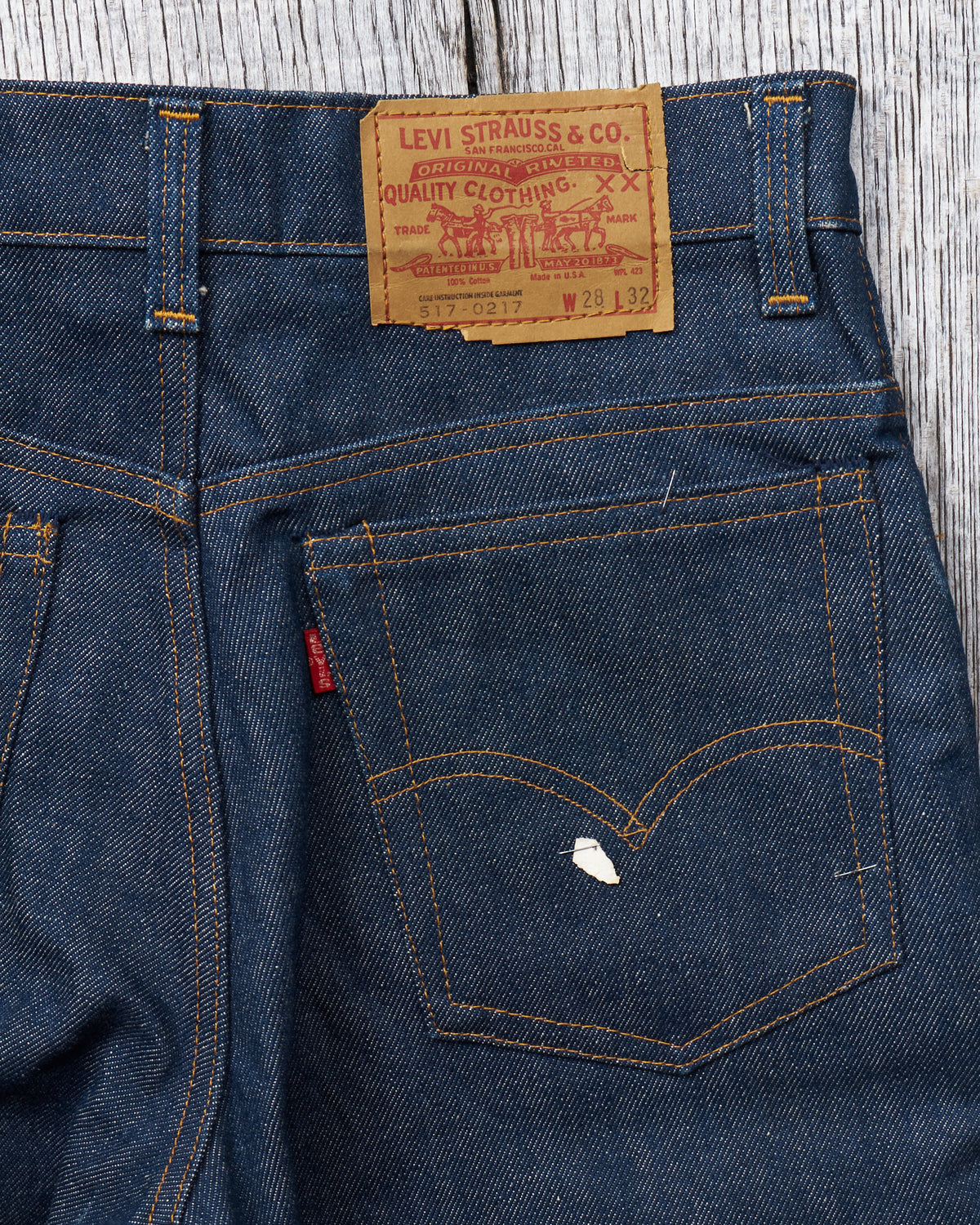 Vintage 70's Levi's 517-0217 Deadstock Jeans Size W28 / L 32 Made in USA