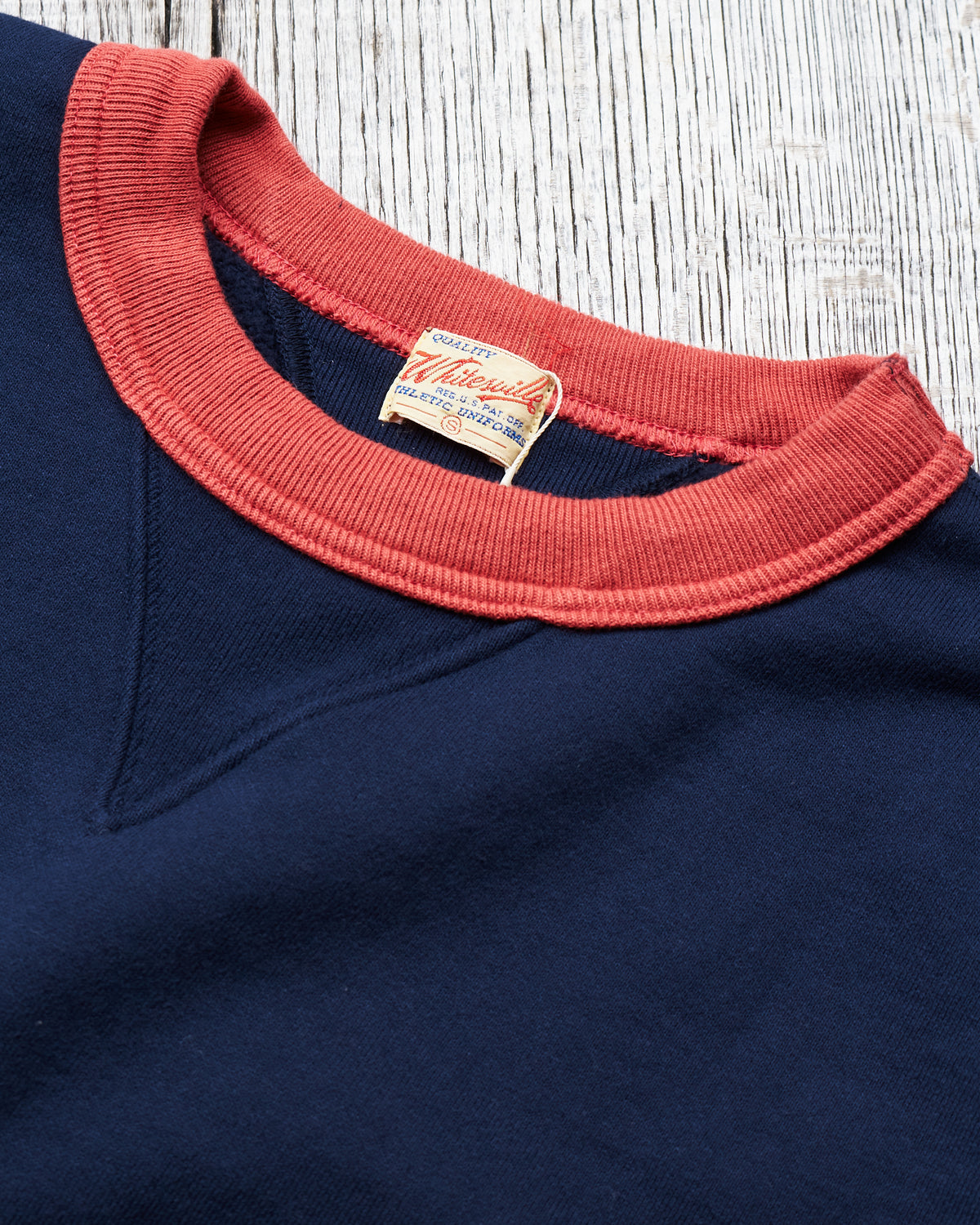 Whitesville Heavy Set-in Two Tone Sweatshirt Navy / Red