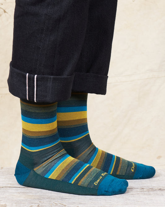 Darn Tough 6090 Bottle Merino Wool Lifestyle Druid Crew Lightweight Socks