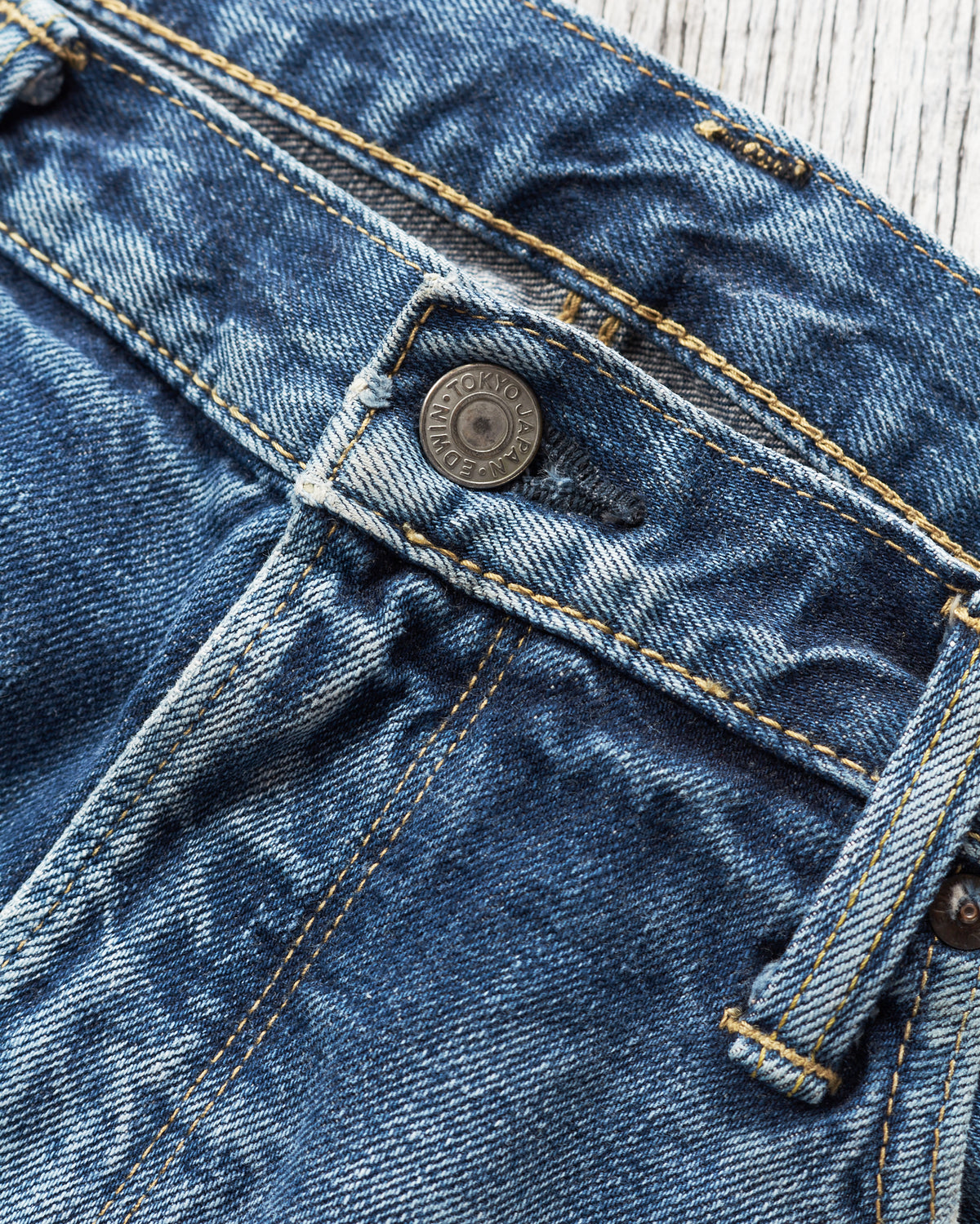 Second Hand Edwin 53RV Narrow Jeans Rainbow/Red line Selvedge W33
