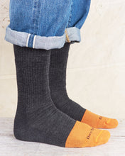 Darn Tough 2006 Wool Socks Steely Boot Cush w/Full Cush Toe Box