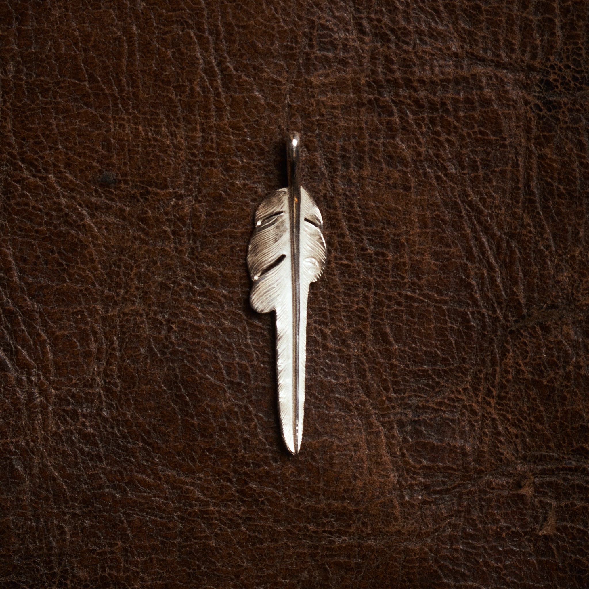 Larry Smith Kazekiri Feather Top (M) EFNL-0029-L – Second Sunrise