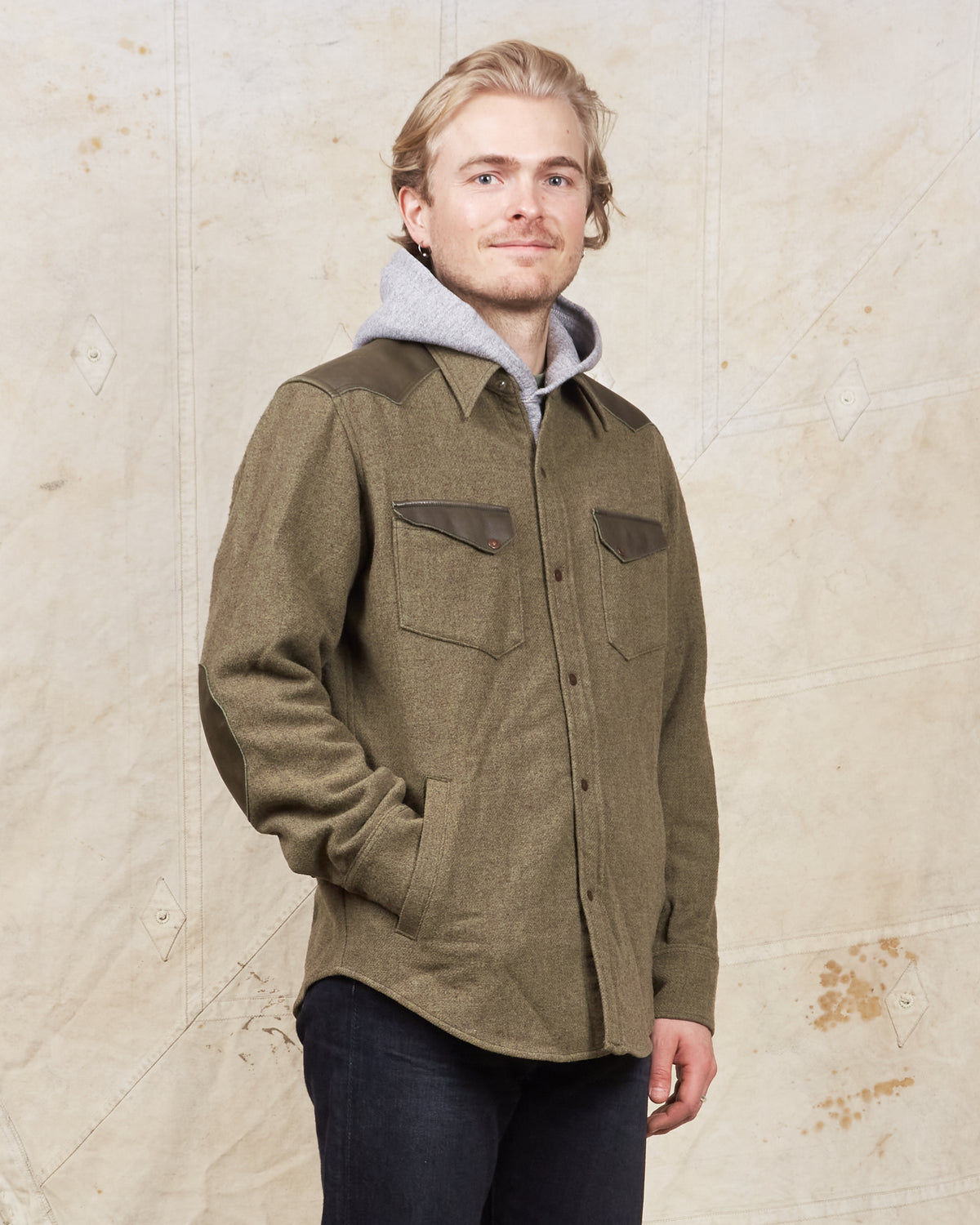 Second Hand Rocky Mountain Featherbed co Wool Shirt Size 40