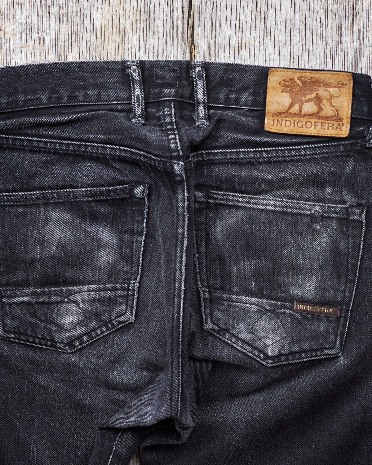 Second hand Indigofera Hawk Jeans Gunpowder Black W29