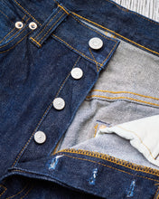 Second hand Levi's Vintage Clothing 1947 501XX W33/L34 Made in USA