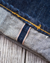 Second hand Levi's Vintage Clothing 1947 501XX W33/L34 Made in USA