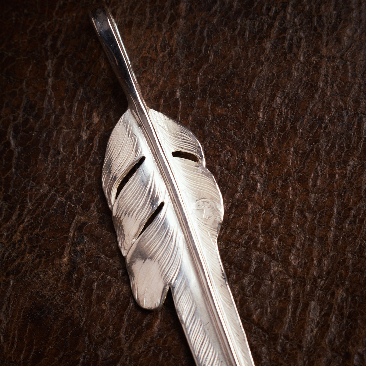 Larry Smith Kazekiri Feather Top (L) EFNL-0030-L